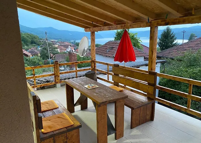 Διαμέρισμα Smestaj Zeka Tekija *